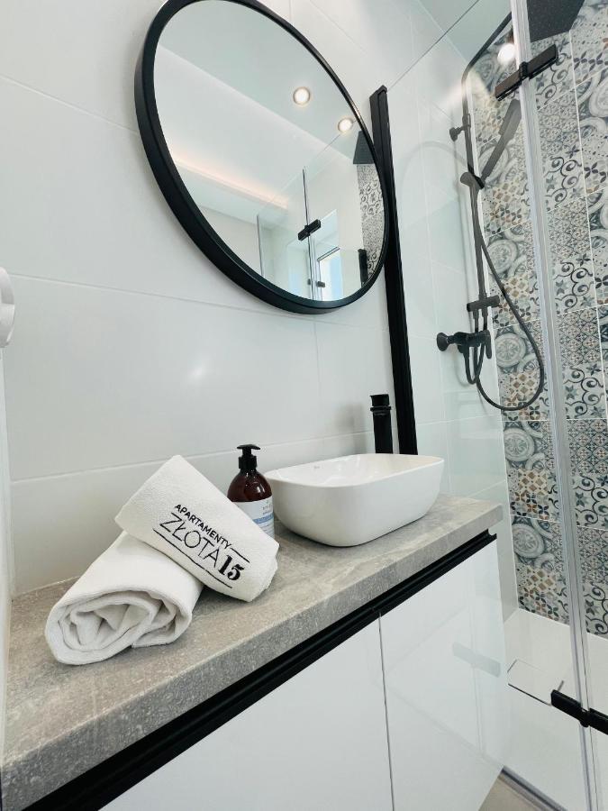 Apartamenty Zlota 15-Lotnicza Street Kielce Ngoại thất bức ảnh